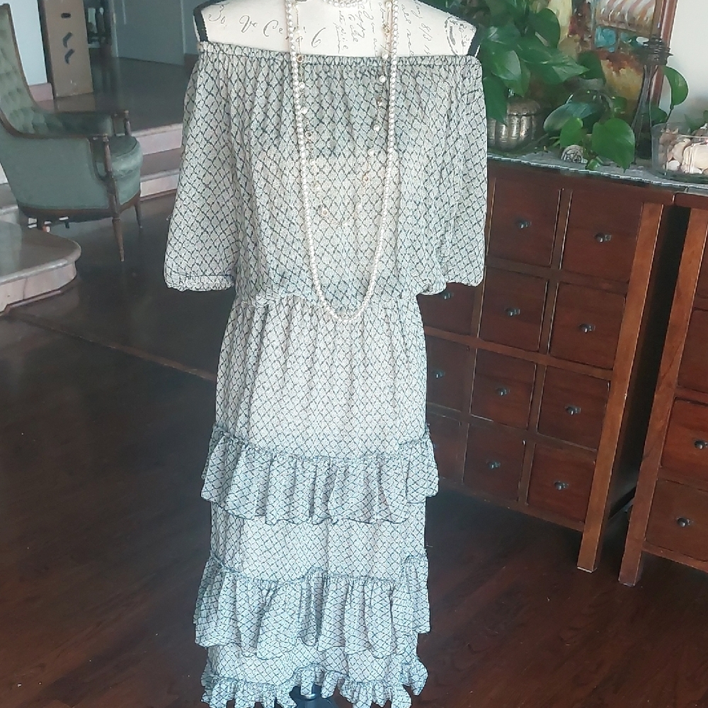 Isabel Marant Black and White Ruffle Bohemian Style 100% Silk Dress Sz S-M